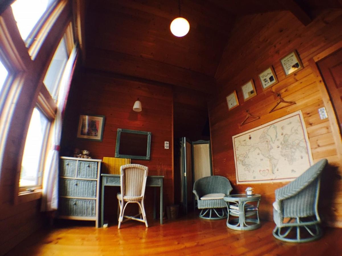 Carrefour Guesthouse カルフール ゲストハウス Toyama Exterior foto