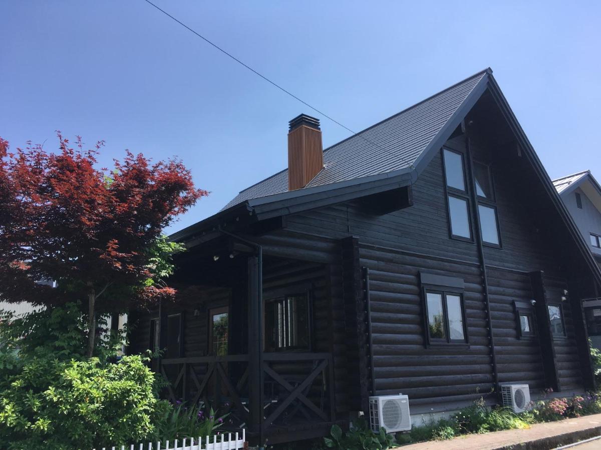 Carrefour Guesthouse カルフール ゲストハウス Toyama Exterior foto